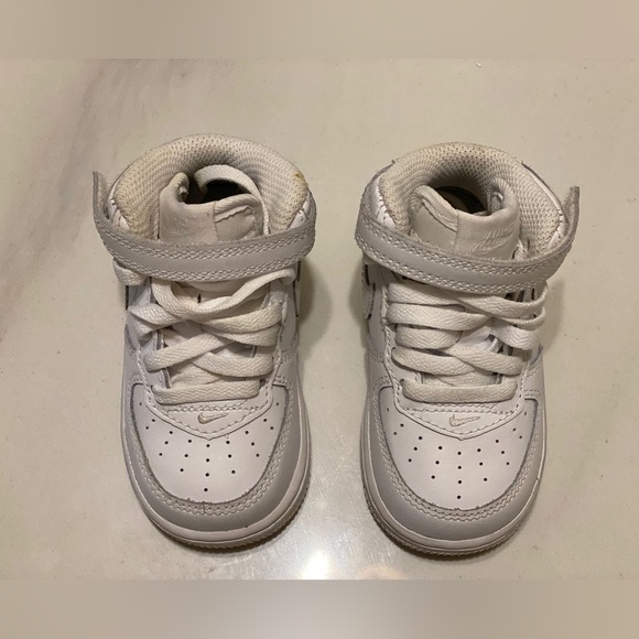 Used, Good - Picture 2 of 4